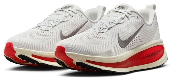 Scarpe da corsa Nike Vomero 18 Bianco/Rosso Uomo