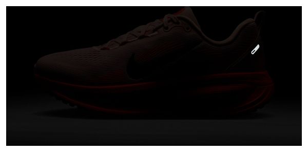 Chaussures Running Nike Vomero 18 Rose Femme