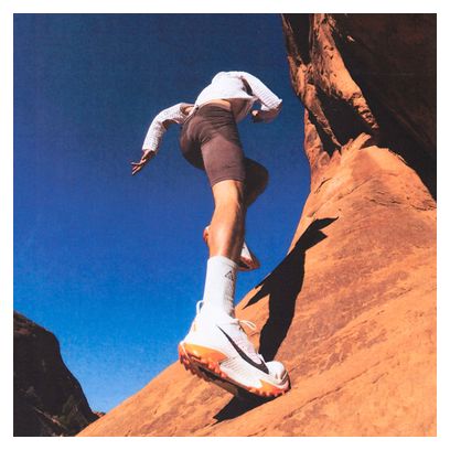 Chaussures Trail Nike ACG Zegama Blanc/Orange Homme