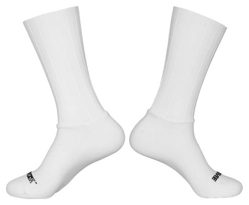 Chaussettes Darevie AERO Performance et Confort Vélo Route - Blanches