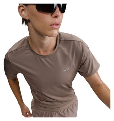 Maglia a maniche corte Nike Dri-Fit Swift Brown Donna