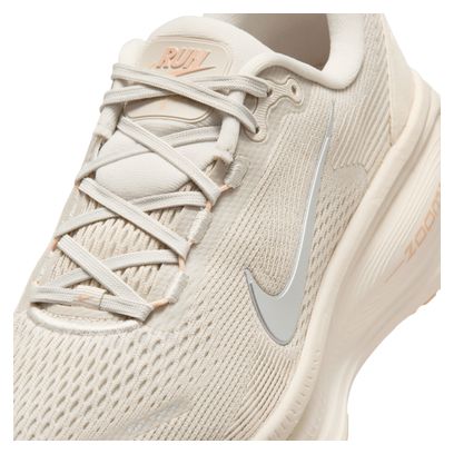 Zapatillas de running Nike Vomero 18 beige para mujer
