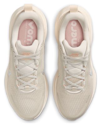 Zapatillas de running Nike Vomero 18 beige para mujer