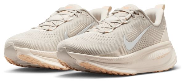 Zapatillas de running Nike Vomero 18 beige para mujer