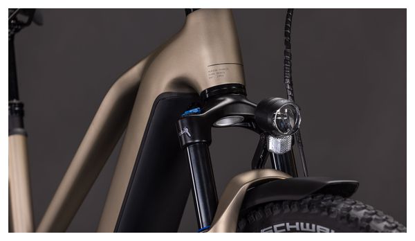 Cube Nuride Hybrid Pro 600 Trapezio Elettrico Trekking Bike Shimano Deore/Deore XT 12S 600 Wh 29'' Flash Stone Beige 2026