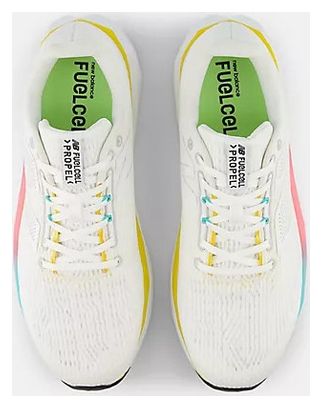 Chaussures Running New Balance FuelCell Propel v5 Blanc/Multicolore Homme