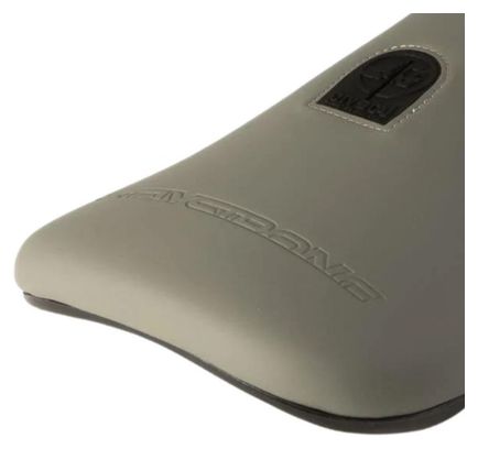 Selle Stay Strong Cutt Off Slim Pivotal Gris