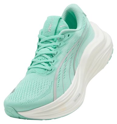Puma Hardloopschoenen MagMax Nitro Groen Vrouw