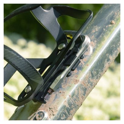 Daysaver Bottle Cage Mount for Essential8 Multi-Tool, Black