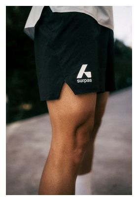Men's Black Surpas Stride Shorts