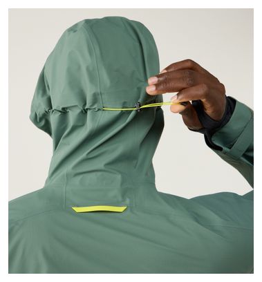 Chaqueta impermeable Haglöfs L.I.M Airak Gore-Tex verde para hombre