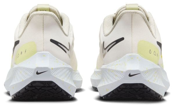 Chaussures de Running Femme Nike Air Zoom Pegasus 39 Shield Blanc Jaune