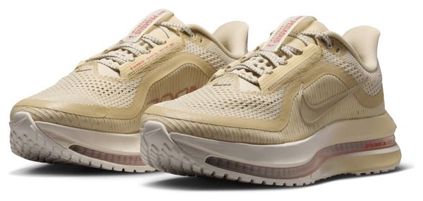 Nike Pegasus Premium hardloopschoenen voor dames, kaki/goud