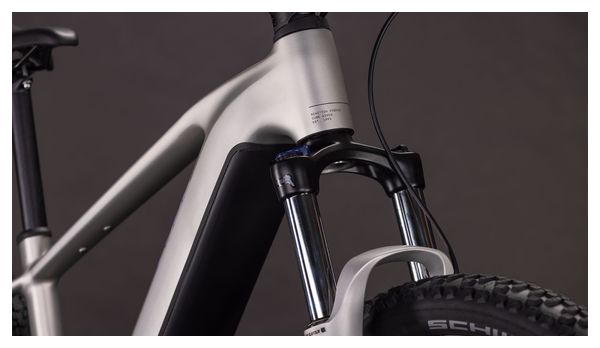 Cube Reaction Hybrid One 600 MTB Hardtail elettrica Shimano 10S 600 Wh Bosch 100 Nm 27,5'' Grigio lucido 2026
