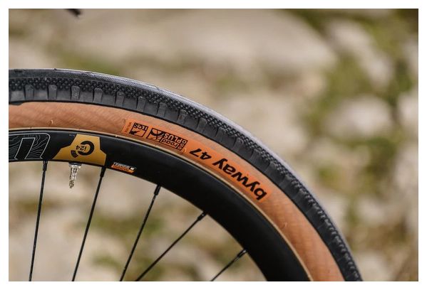 WTB ByWay 650b Gravel Tire Tubeless UST Folding Road Plus TCS