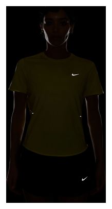 Maillot de manga corta Nike Swift Amarillo, Mujer