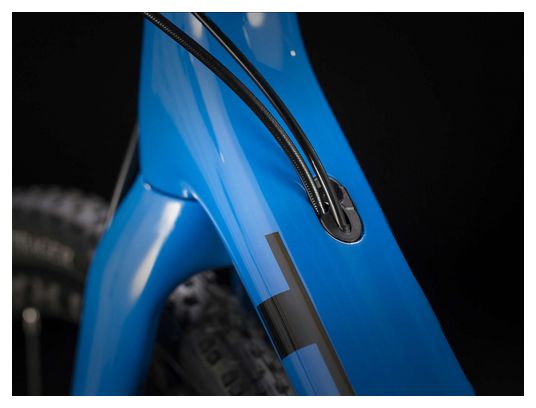 Trek Boone 5 Disc Cyclocross Bike Sram Rival 1 11S 700 mm Blue