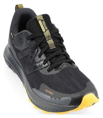 Trail Loopschoenen New Balance Nitrel v5 Zwart Geel