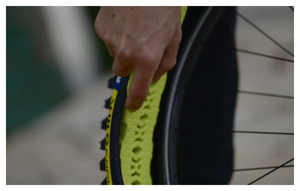Slicy Smooth Rim Protector V3 Anti-Pinching Foam