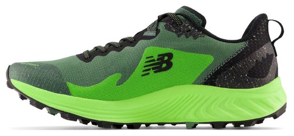 New Balance FuelCell Summit Unknown v3 Trail Shoes Verde