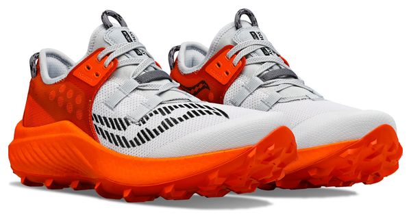 Chaussures de Trail Running Saucony Endorphin Rift Blanc Orange