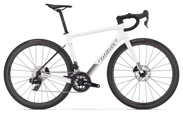Wilier Triestina Garda Disc Miche SWR Evo 40 Bici da strada Sram Rival AXS 12S 700 mm Bianco 2026