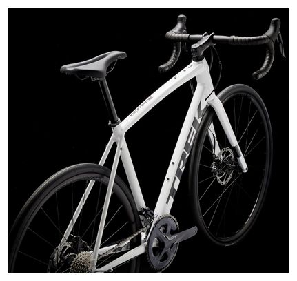 TREK ホワイト ロードバイク Shimano Sora TREK ホワイト ロードバイク Shimano Sora TREK ホワイト ロードバイク