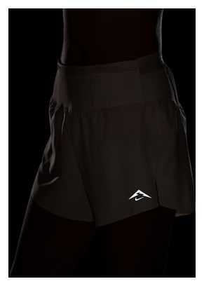Dames Nike Trail 4in Beige Korte broek