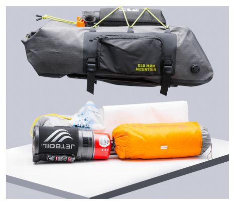 Old Man Mountain Atlas Rack Pack 12L Gepäcktasche für den Heckgepäckträger, grau/schwarz