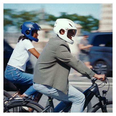 Virgo Integral Bleu - Casque Intégral Urbain avec visière et phare arrière