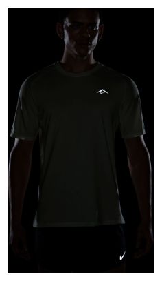 Maglia a maniche corte Nike Solar Chase Beige da uomo