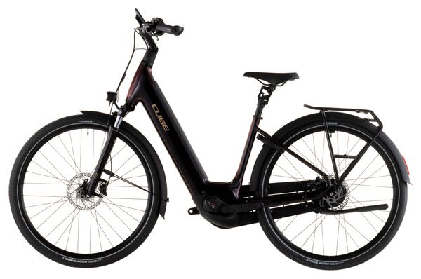 Cube Supreme Hybrid Comfort Pro 600 elektrische stadsfiets met lage instap, Enviolo-versnellingen, 600 Wh, 26 inch, Solareclipse paars-oranje, 2026