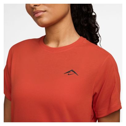 Nike Trail Vrouwen Trui Met Korte Mouwen Rood