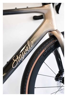 Gravel Bike Stajvelo Roccheta Gravel Shimano GRX Di2 12v Beige 2025