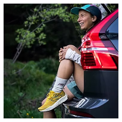 New Balance Fresh Foam X Hierro v8 Yellow Women's Trail Shoes