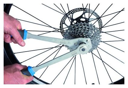 UNIOR Freewheel remover with handle
