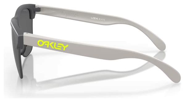Oakley Frogskins Lite Matte Dark Grey / Prizm Black / Ref: OO9374-5163