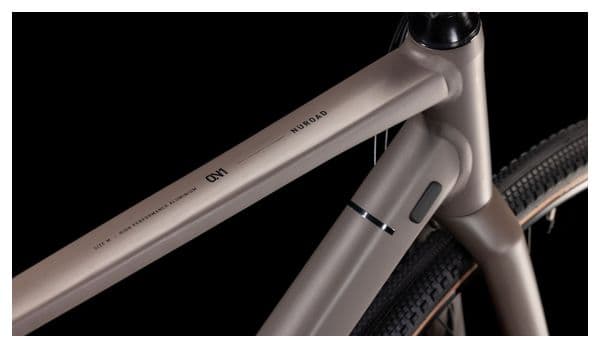 Vélo de Gravel Cube Nuroad One microSHIFT Sword 10V 700 mm Marron Cedar 2025