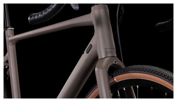 Vélo de Gravel Cube Nuroad One microSHIFT Sword 10V 700 mm Marron Cedar 2025