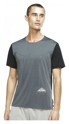 Camiseta de manga corta Nike Dri-Fit Rise 5 Trail gris