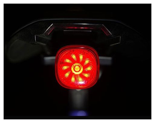 Luce posteriore iGPSport TL50