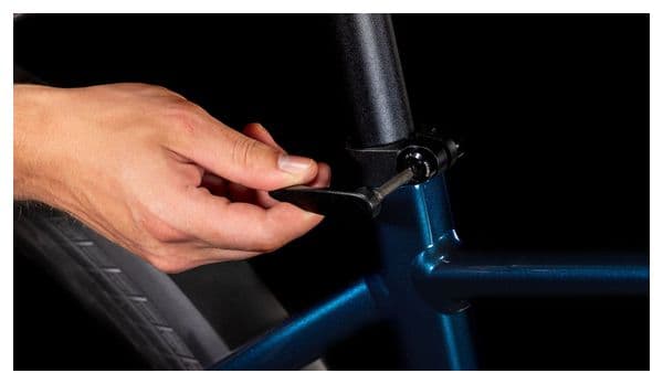 Cube Touring Hybrid One 625 Bicicletta ibrida elettrica Shimano Cues 9S 625 Wh 700 mm Deep Sea Blue 2025