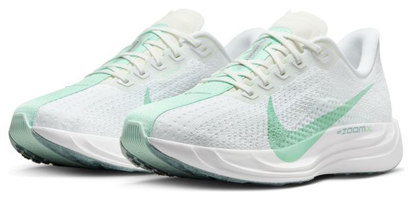 Nike Pegasus Plus Laufschuhe Weiß/Grün Damen