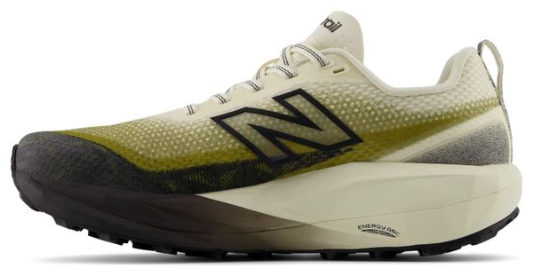 New Balance FuelCell SuperComp Trail v2 Trail-Laufschuhe für Damen, Beige/Khaki