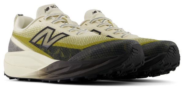 New Balance FuelCell SuperComp Trail v2 Trail-Laufschuhe für Damen, Beige/Khaki