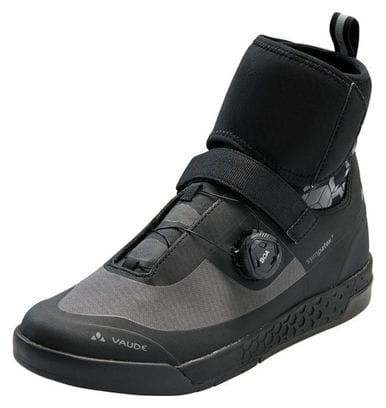 Pair of Vaude AM Moab Mid Winter STX Shoes Black