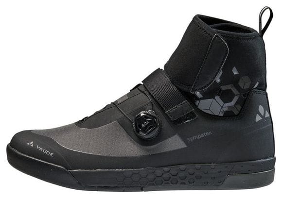 Pair of Vaude AM Moab Mid Winter STX Shoes Black