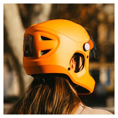 Virgo Integral Orange - Casque Intégral Urbain avec visière et phare arrière