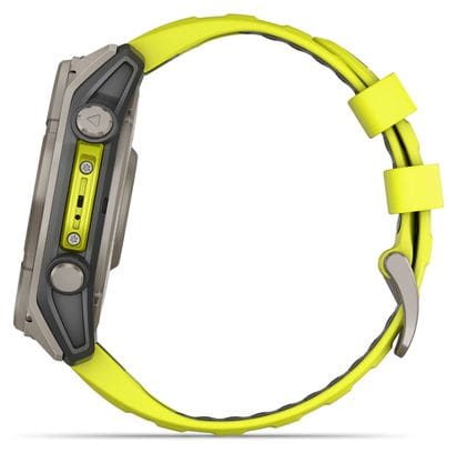 Montre GPS Garmin Fénix 8 Solar - 51 mm Sapphire Titane avec Bracelet en Silicone Jaune Graphite