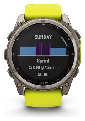 Montre GPS Garmin Fénix 8 Solar - 51 mm Sapphire Titane avec Bracelet en Silicone Jaune Graphite